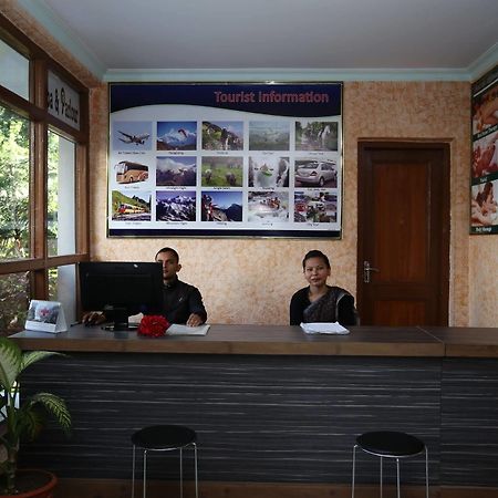 Hotel Peninsula Покхара Екстер'єр фото